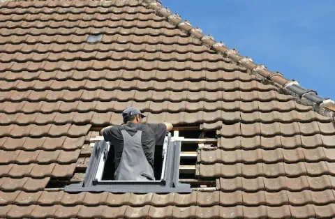 Pose de velux - Saint-Jean-du-Pin